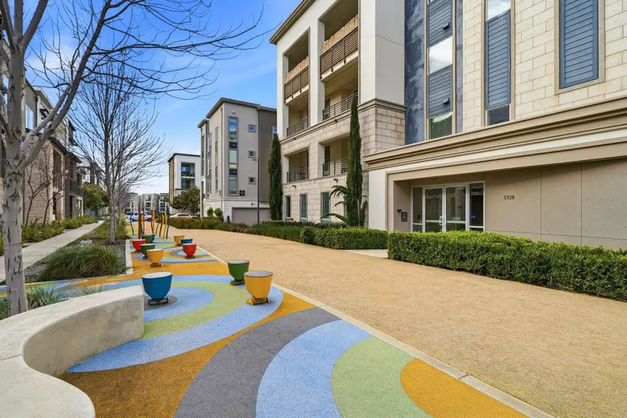 5728 Kemper Place #401, Dublin, CA 94568 - Image #2