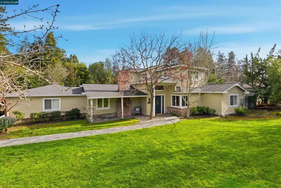 82 Sleepy Hollow Ln, Orinda, CA 94563 - Image #3