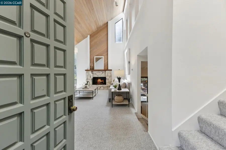 39 Saint Stephens Dr, Orinda, CA 94563 - Image #3