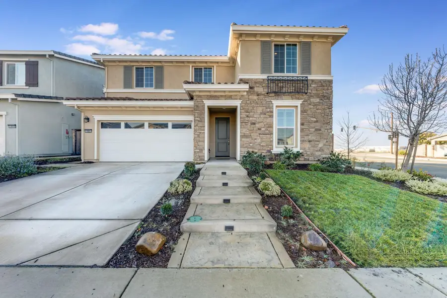 1305 Stark Bridge Rd, Lincoln, CA 95648 - #2