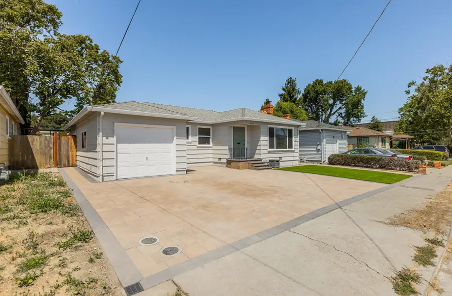 21259 Hobert St, Castro Valley, CA 94546 - Image #2