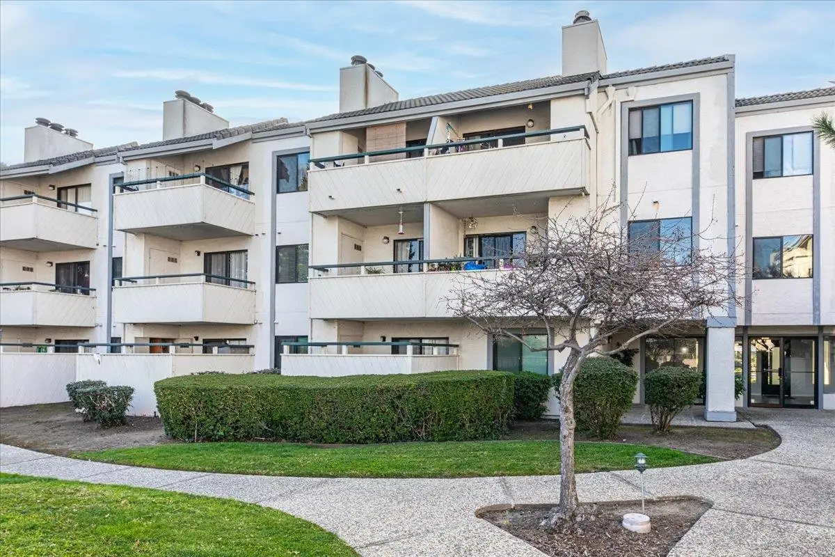 26088 Kay Ave #209, Hayward, CA 94545 - Image #1