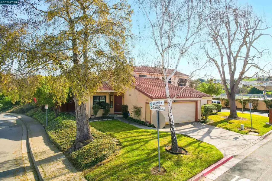 1 Sapphire Ct, Hercules, CA 94547 - Image #2