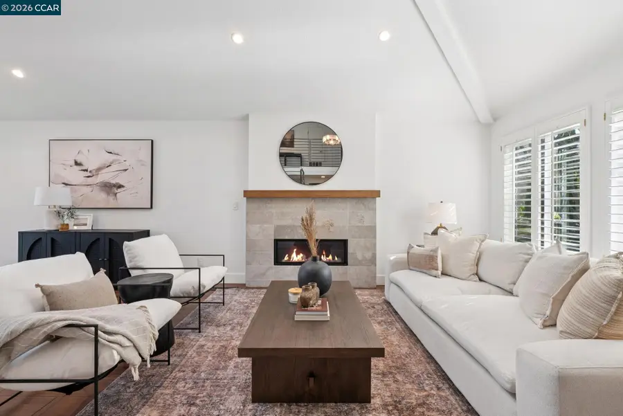 621 Birchwood Ct, Danville, CA 94506 - #2