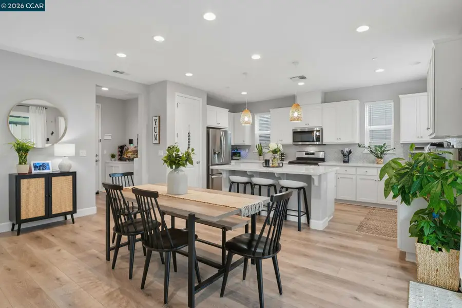 5227 Waterleaf Ln, Fairfield, CA 94534 - #3