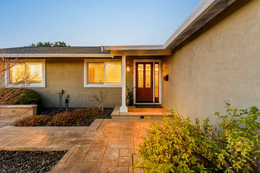 1625 Endriss Dr, Martinez, CA 94553 - Image #2