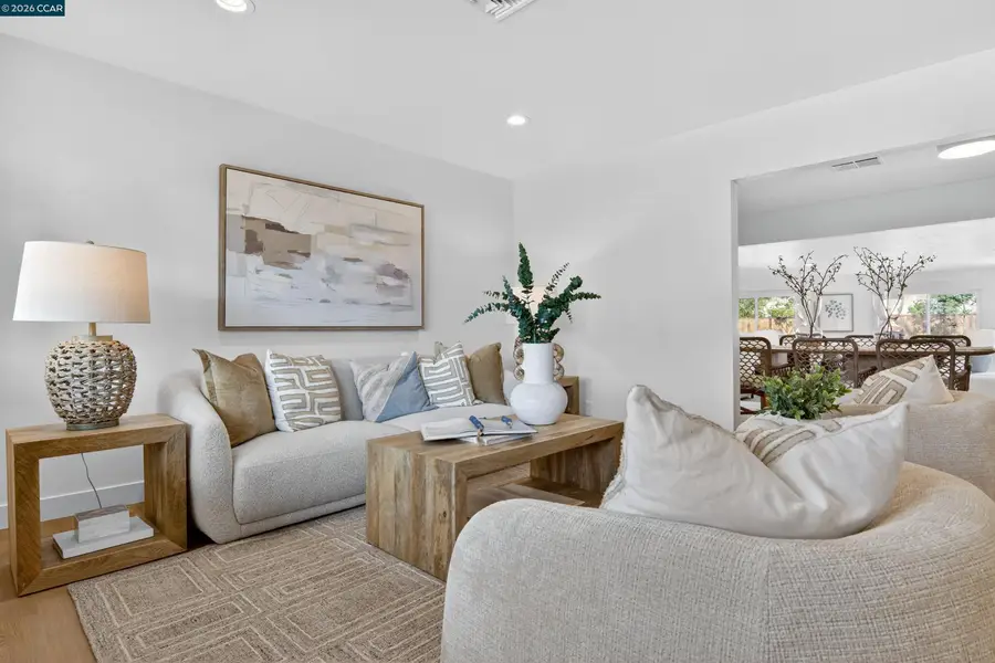 7761 Ironwood Dr, Dublin, CA 94568 - Image #2