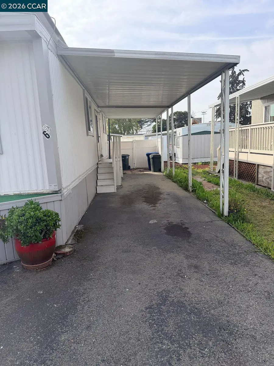 65 Palm Ln, Concord, CA 94518 - #2