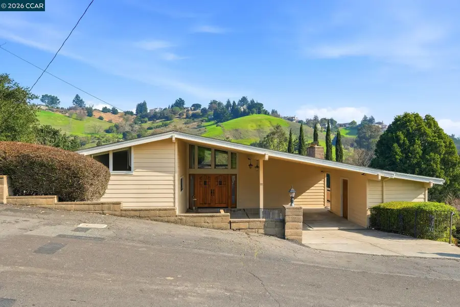 95 Mackie Dr, Martinez, CA 94553 - Image #3