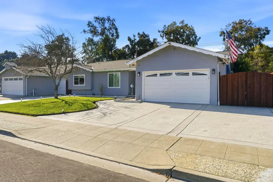 7712 Canterbury Lane, Dublin, CA 94568 - Image #3