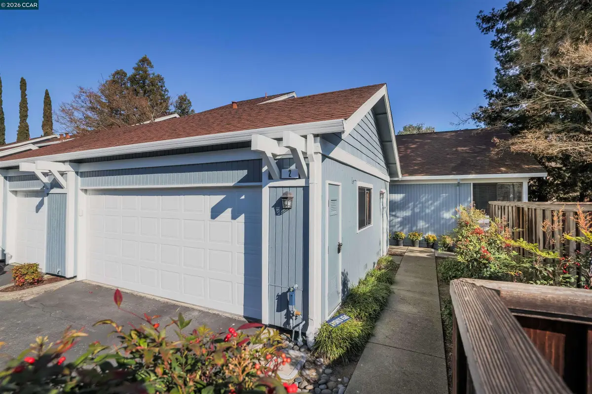 2 Donegal Way, Martinez, CA 94553 - Image #1