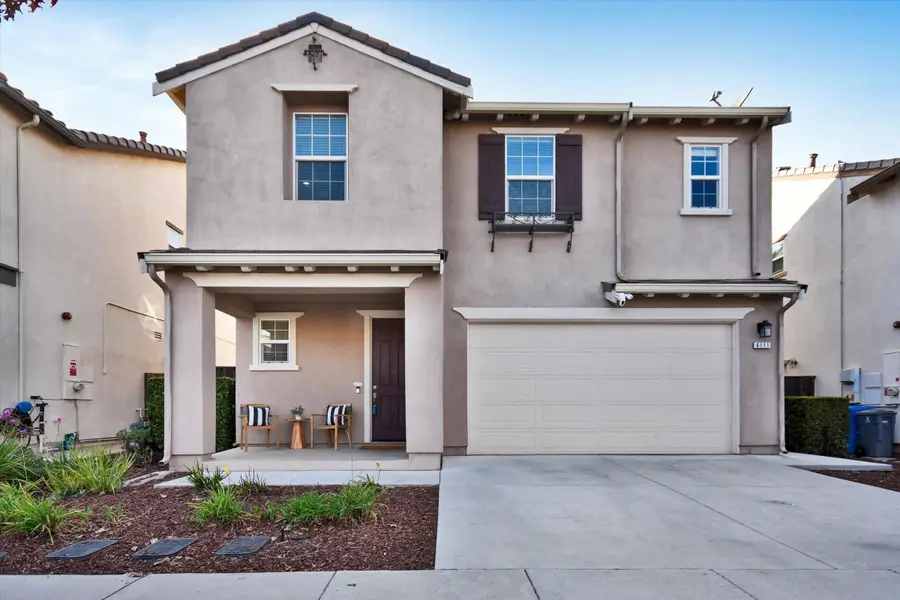 6111 Hyde Park Dr, Gilroy, CA 95020 - Image #3