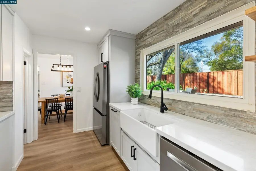 1806 Donna Dr, Pleasant Hill, CA 94523 - Image #3