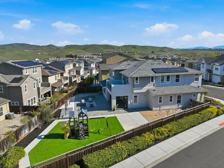 4293 Oak Knoll Dr, Dublin, CA 94568 - Image #2
