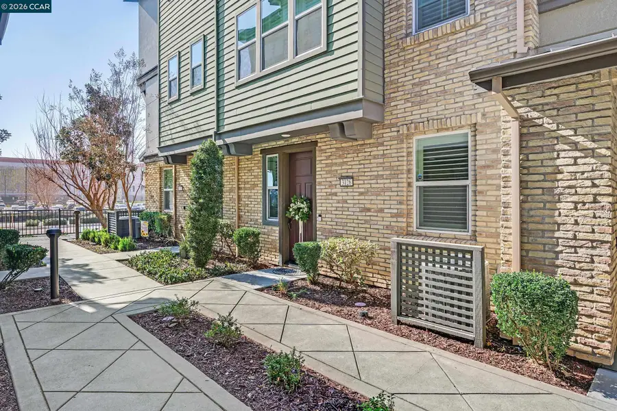 3126 Aran Way, Dublin, CA 94568 - #2