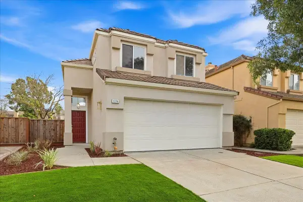 1274 Elkwood Dr, Milpitas, CA 95035