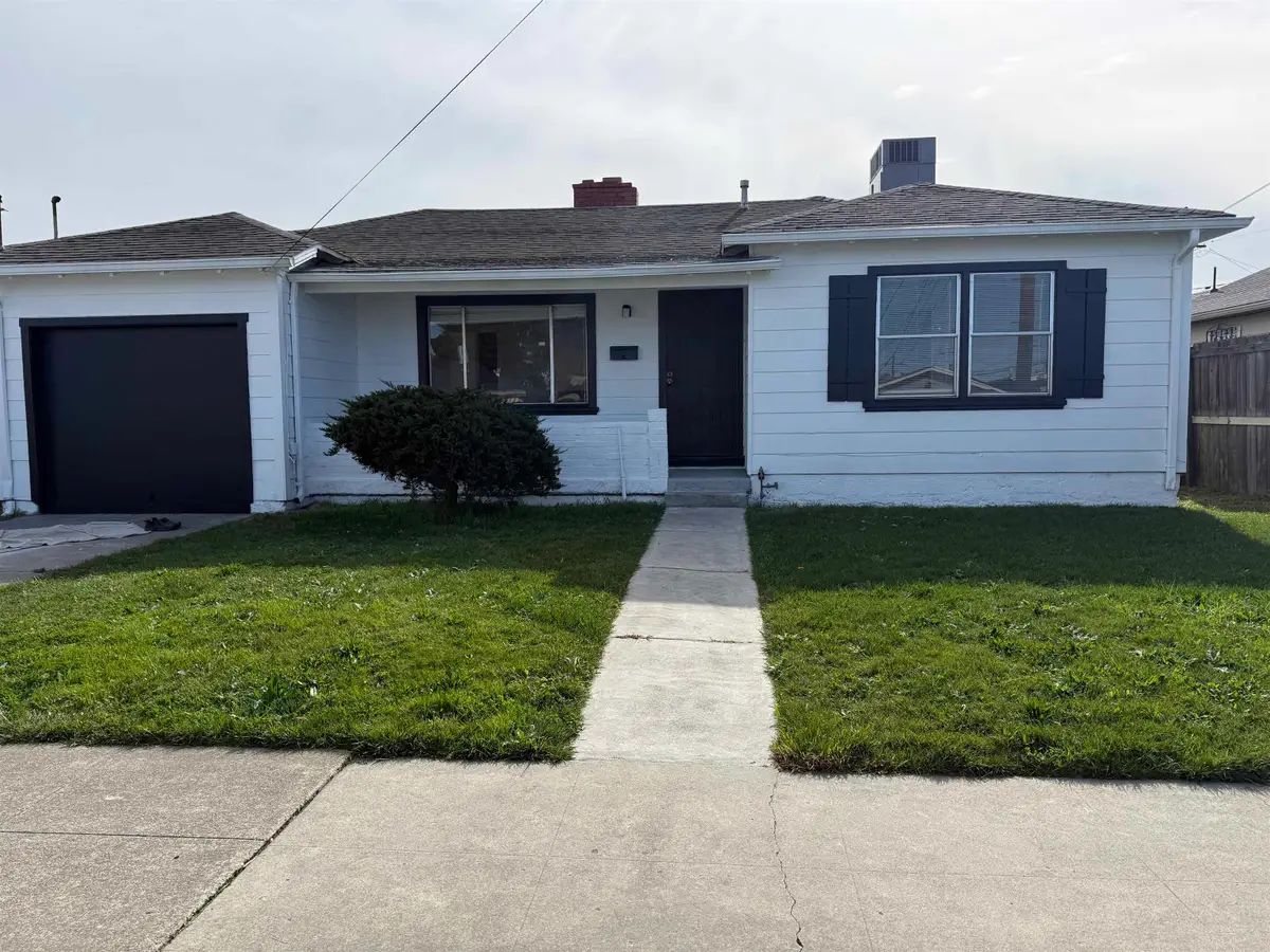 812 Maine Ave, Richmond, CA 94804 - Image #1