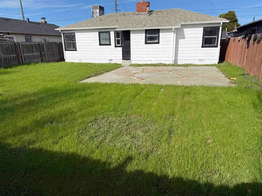 812 Maine Ave, Richmond, CA 94804 - Image #2