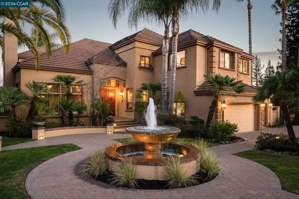 4640 Kingswood Dr, Danville, CA 94506 - #1