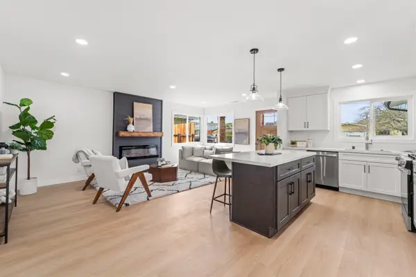 215 San Bernardino Ct, Bay Point, CA 94565