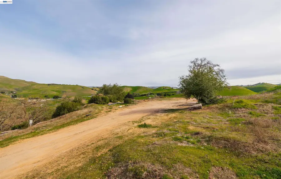 529 Vista Ridge Drive, Milpitas, CA 95035 - #2