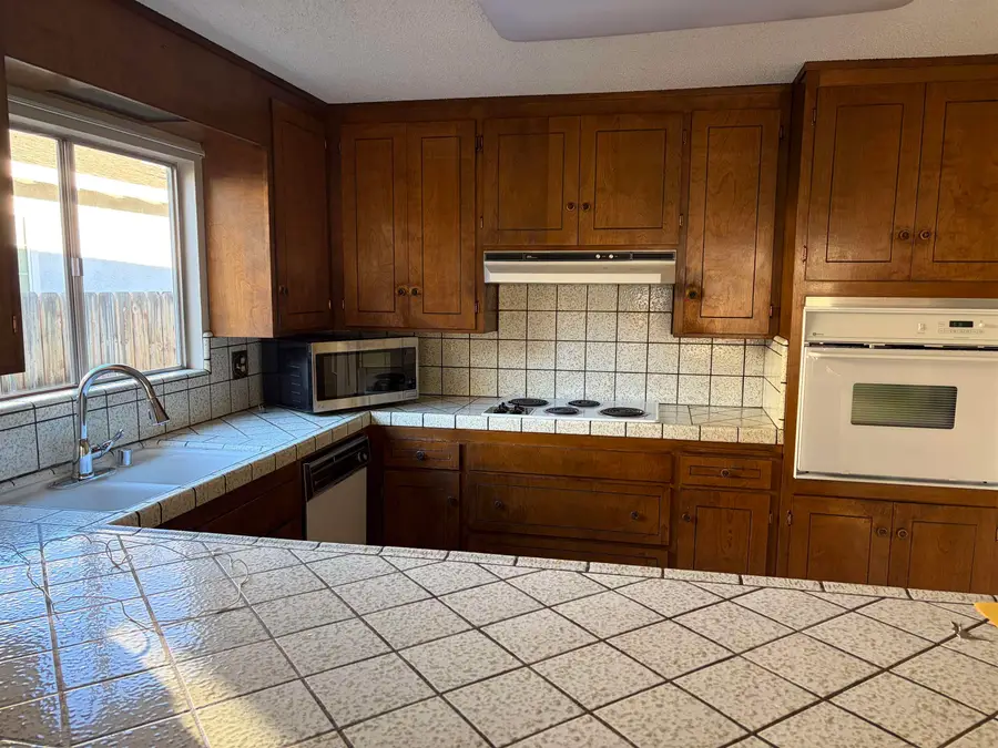 683 Southwood Dr, Brentwood, CA 94513 - #2