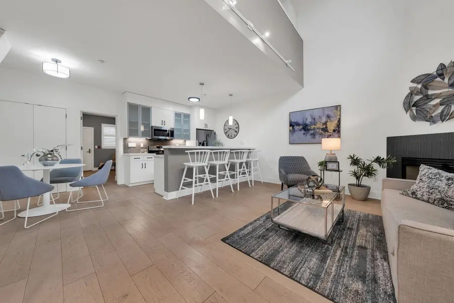 1565 32nd St #APT 2, Oakland, CA 94608 - #3