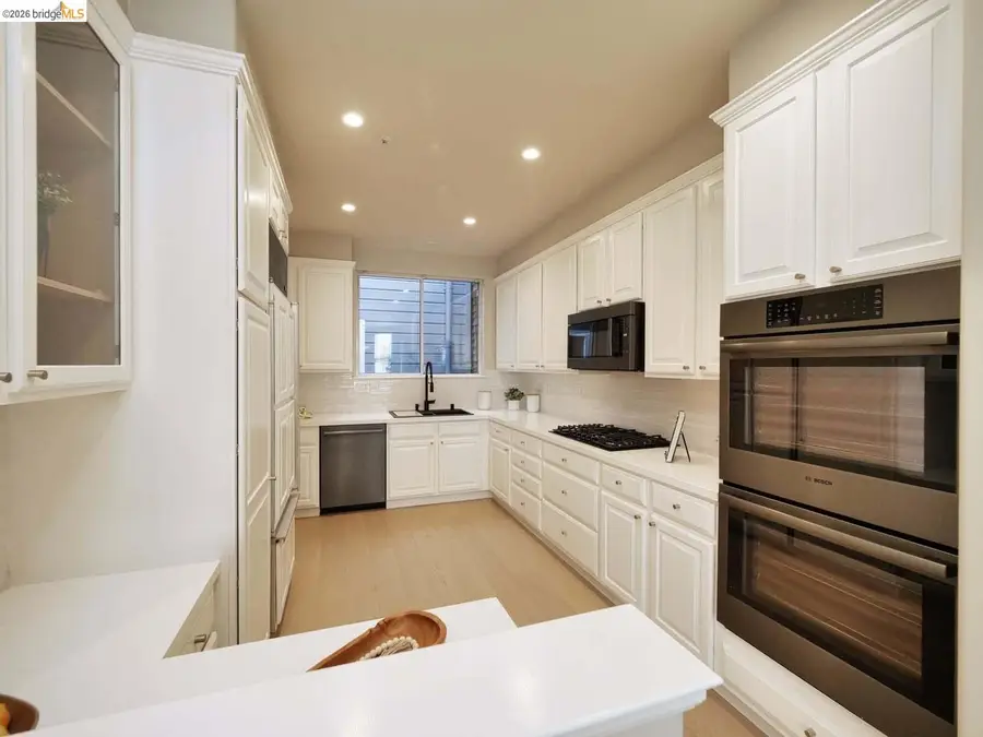 2050 Divisadero St #APT 2, San Francisco, CA 94115 - #2