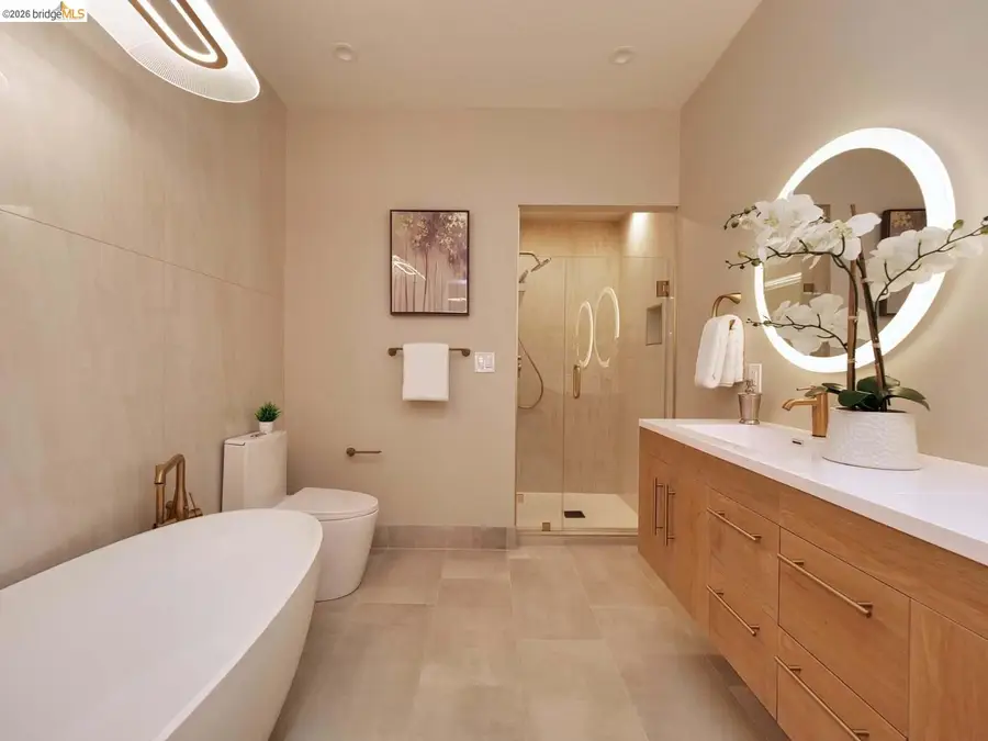 2050 Divisadero St #APT 2, San Francisco, CA 94115 - #3