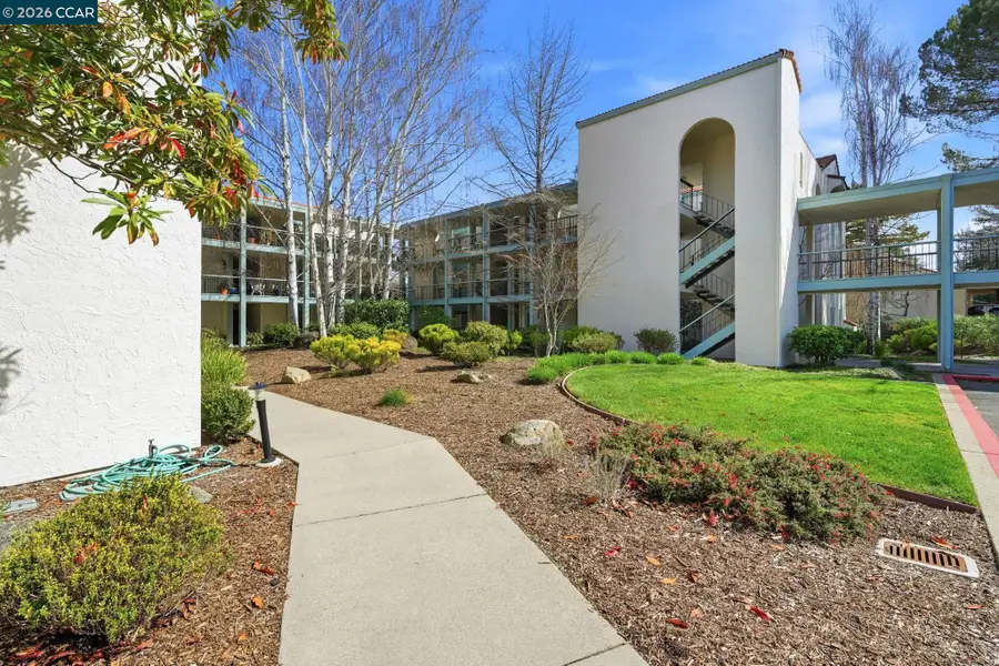 1501 Ptarmigan Dr #1C, Walnut Creek, CA 94595 - #3