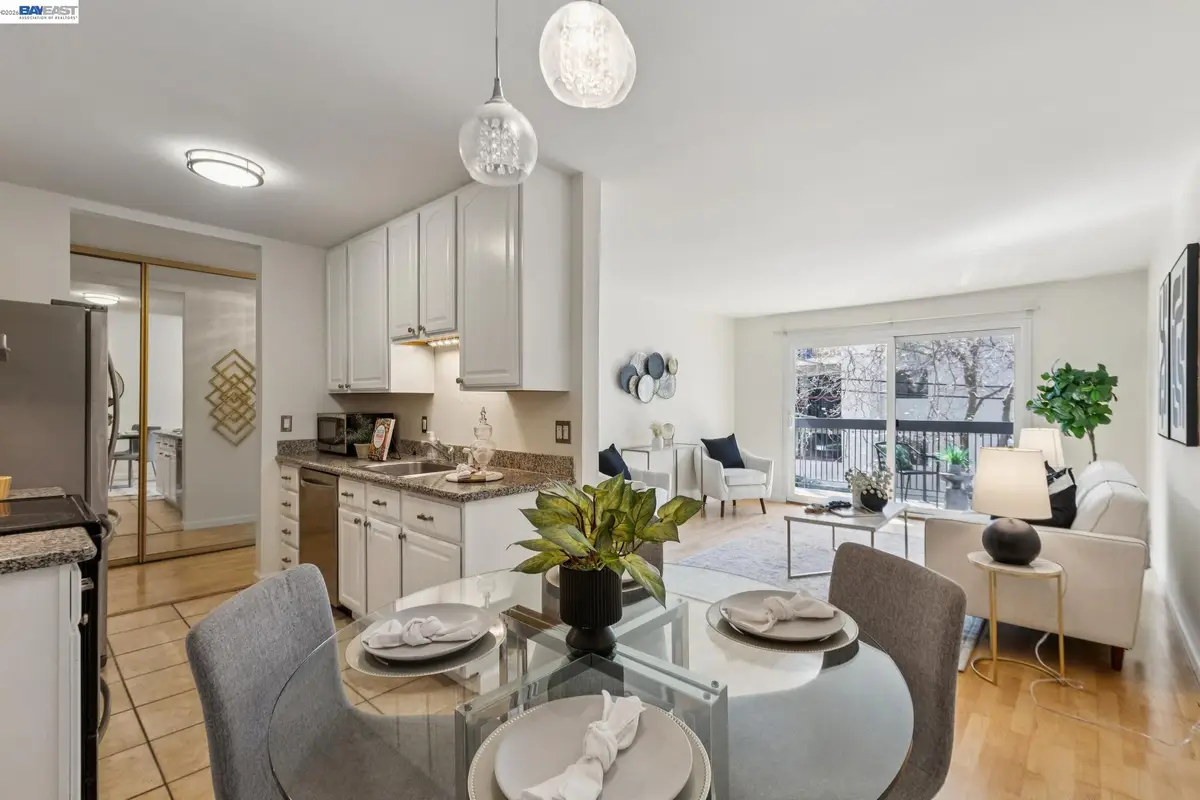 150 Pearl St #106, Oakland, CA 94611 - #1