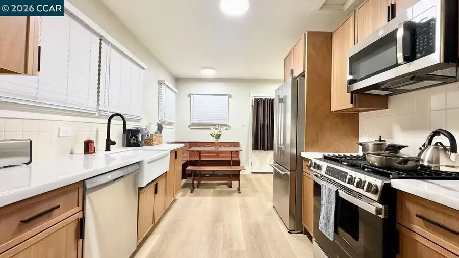 585 S 10th St, San Jose, CA 95112 - #3