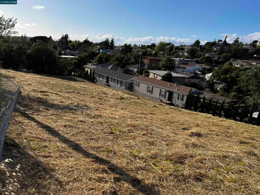 332 Home Acres Ave, Vallejo, CA 94591 - #2