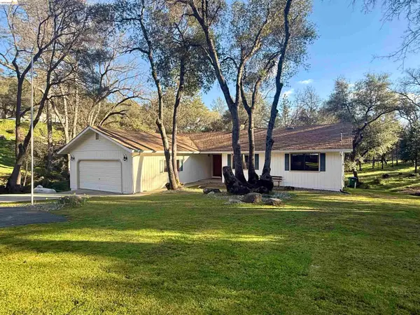 21501 Via Venado Road, Sonora, CA 95370