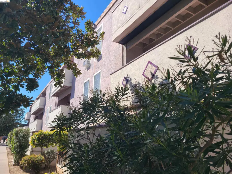 1699 Laguna Street #311, Concord, CA 94520 - #3