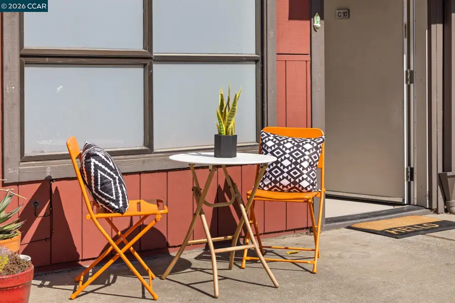 730 29th St #10, Oakland, CA 94609 - #2