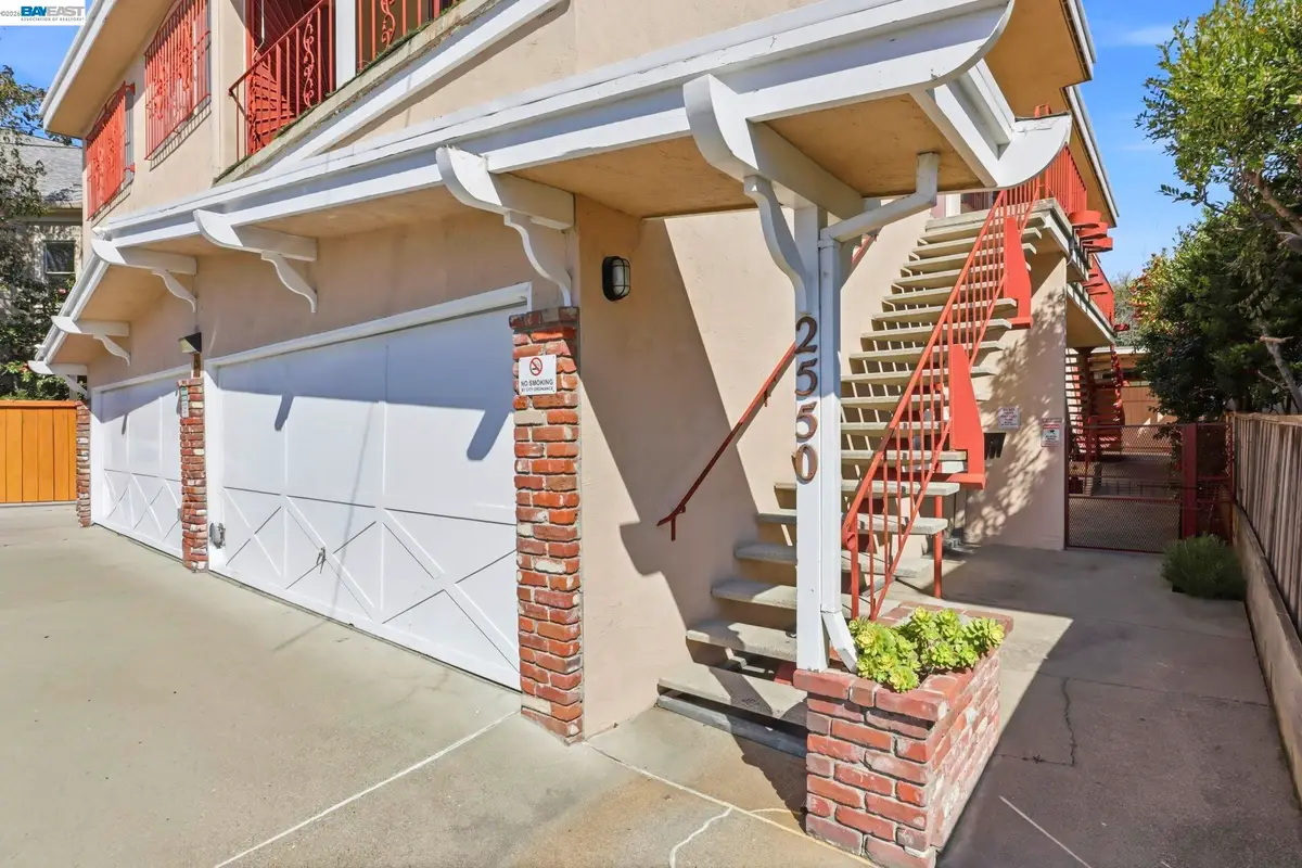 2550 Damuth St, Oakland, CA 94602 - #1