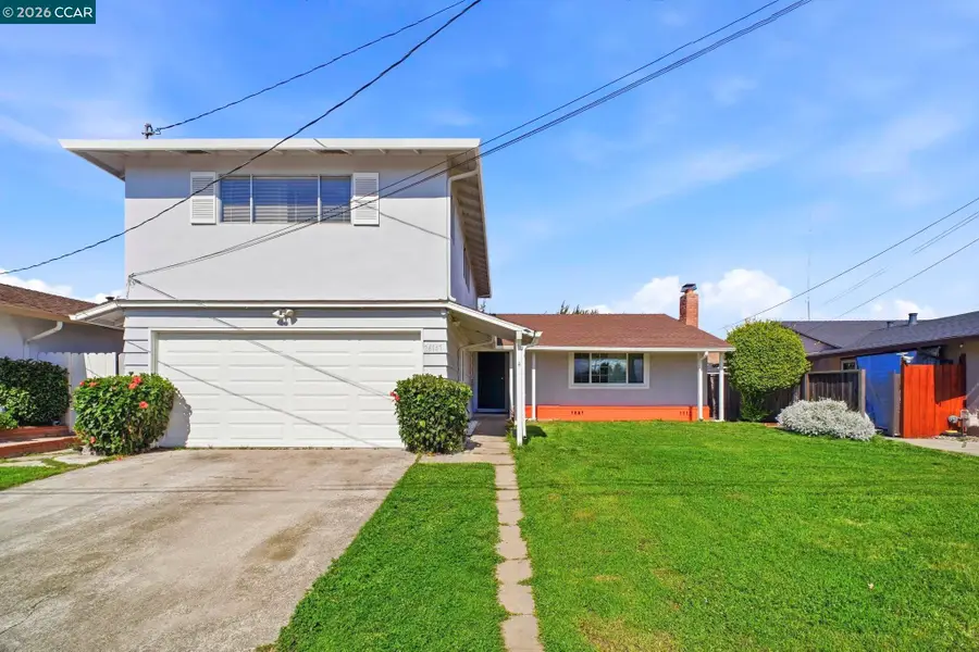 26147 Danforth Ln, Hayward, CA 94545 - #2