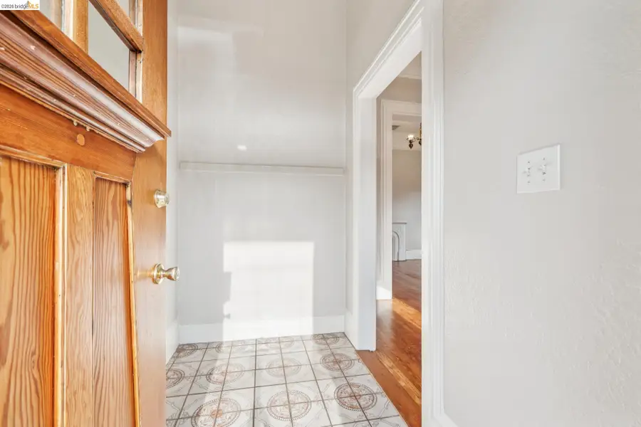 836 20th Street, Oakland, CA 94607 - #2