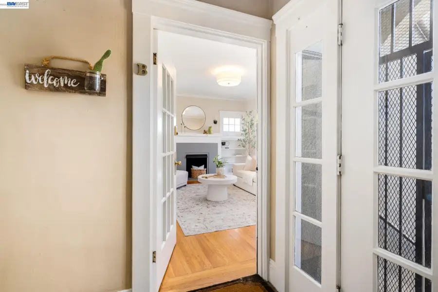 3746 Park Boulevard Way #B, Oakland, CA 94610 - #3