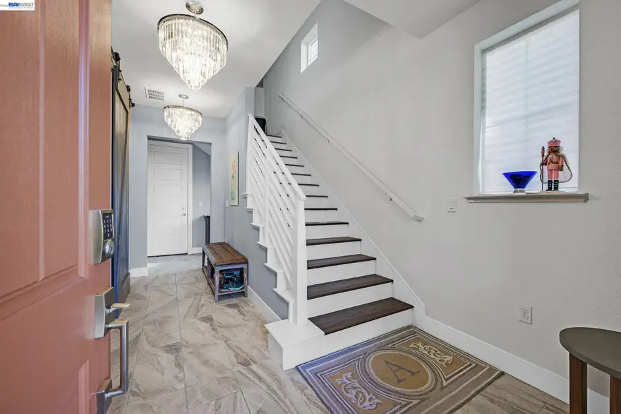 7228 Carneros Ln, Dublin, CA 94568 - #2