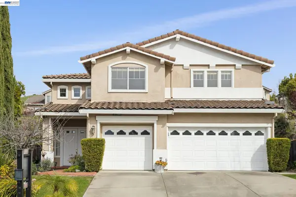 25318 Buckeye Dr, Castro Valley, CA 94552