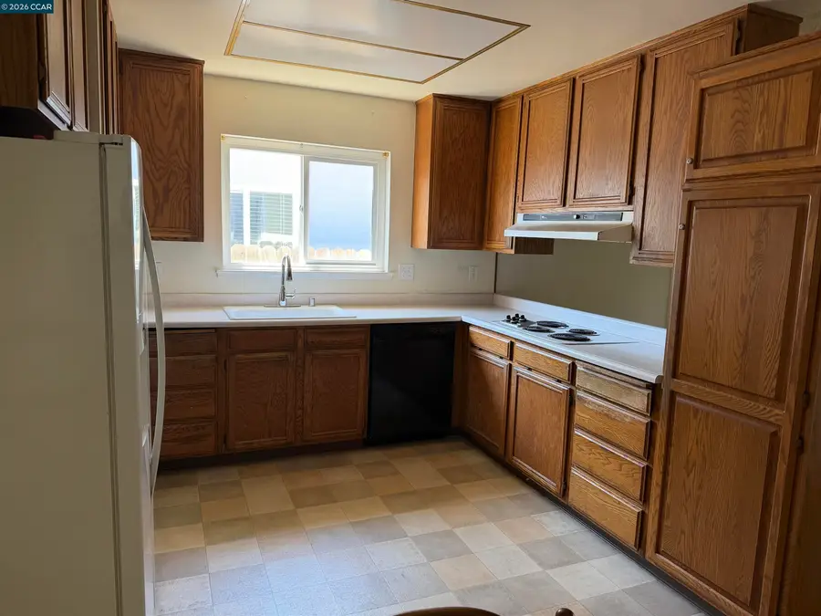 42817 Fontainebleau Park Ln, Fremont, CA 94538 - #2