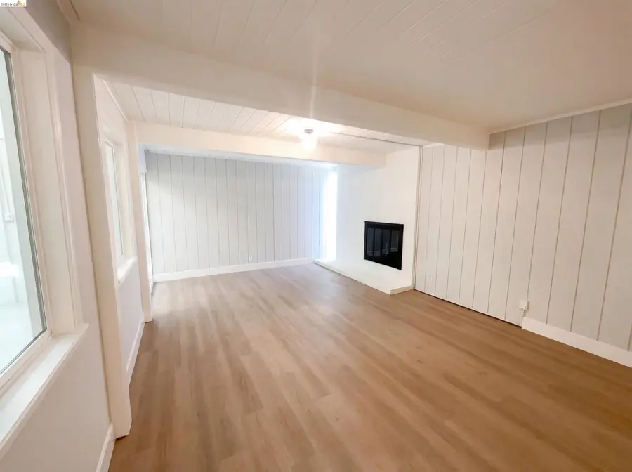 2361 Oakmont Dr, San Bruno, CA 94066 - #3