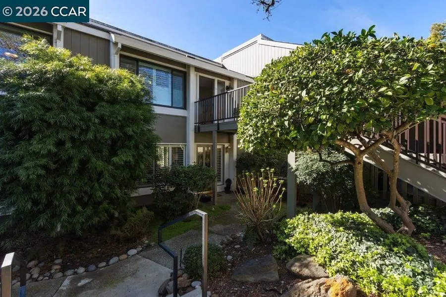 3136 Rossmoor Parkway #6, Walnut Creek, CA 94595 - #2