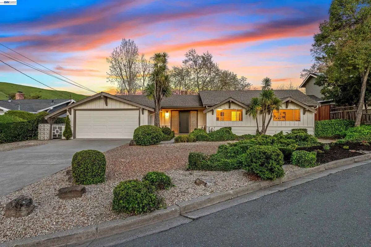 121 Ardith Dr, Orinda, CA 94563 - #1