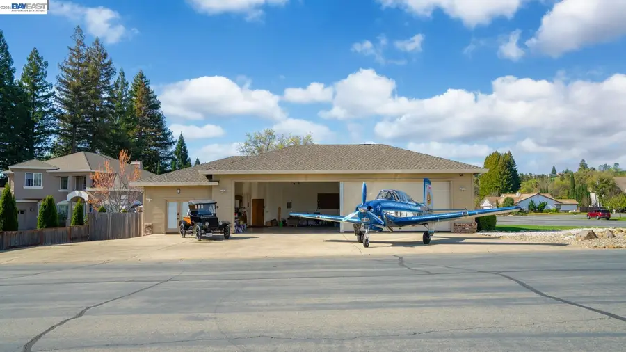 3188 Bonanza Dr, Cameron Park, CA 95682 - #3