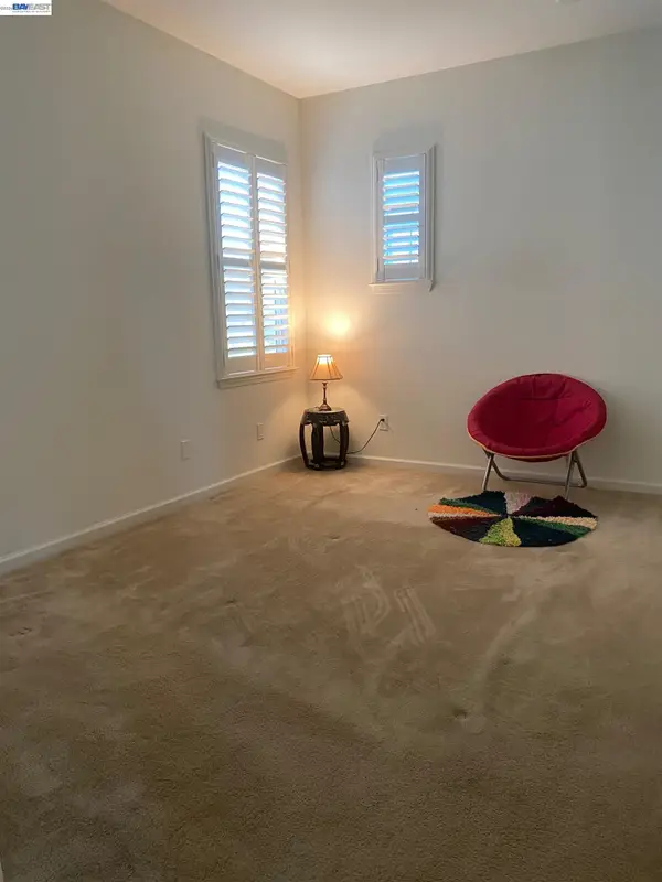 156 W Moraga St, Mountain House, CA 95391