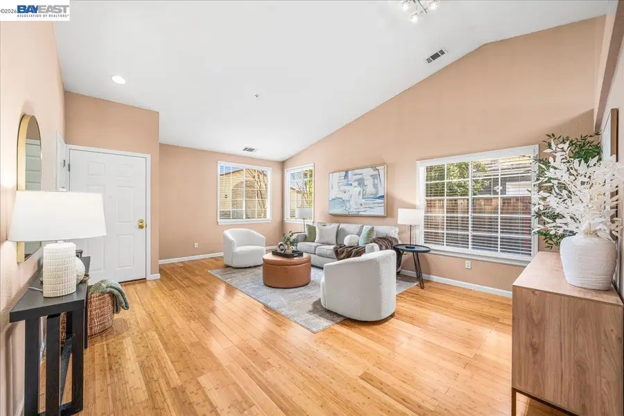 1727 Sutter St, Livermore, CA 94551 - #2