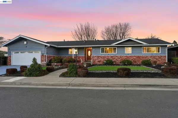 15 Sequoyah View Ct, Oakland, CA 94605